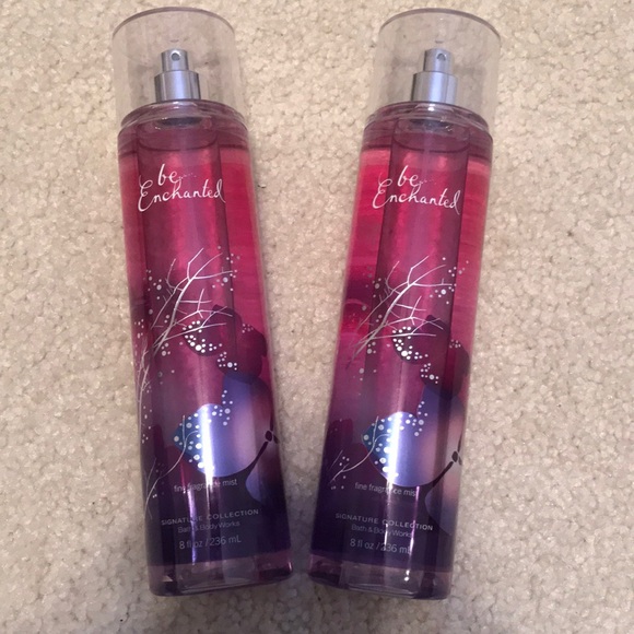 Bath And Body Works signature collection - Picture 1 of 1